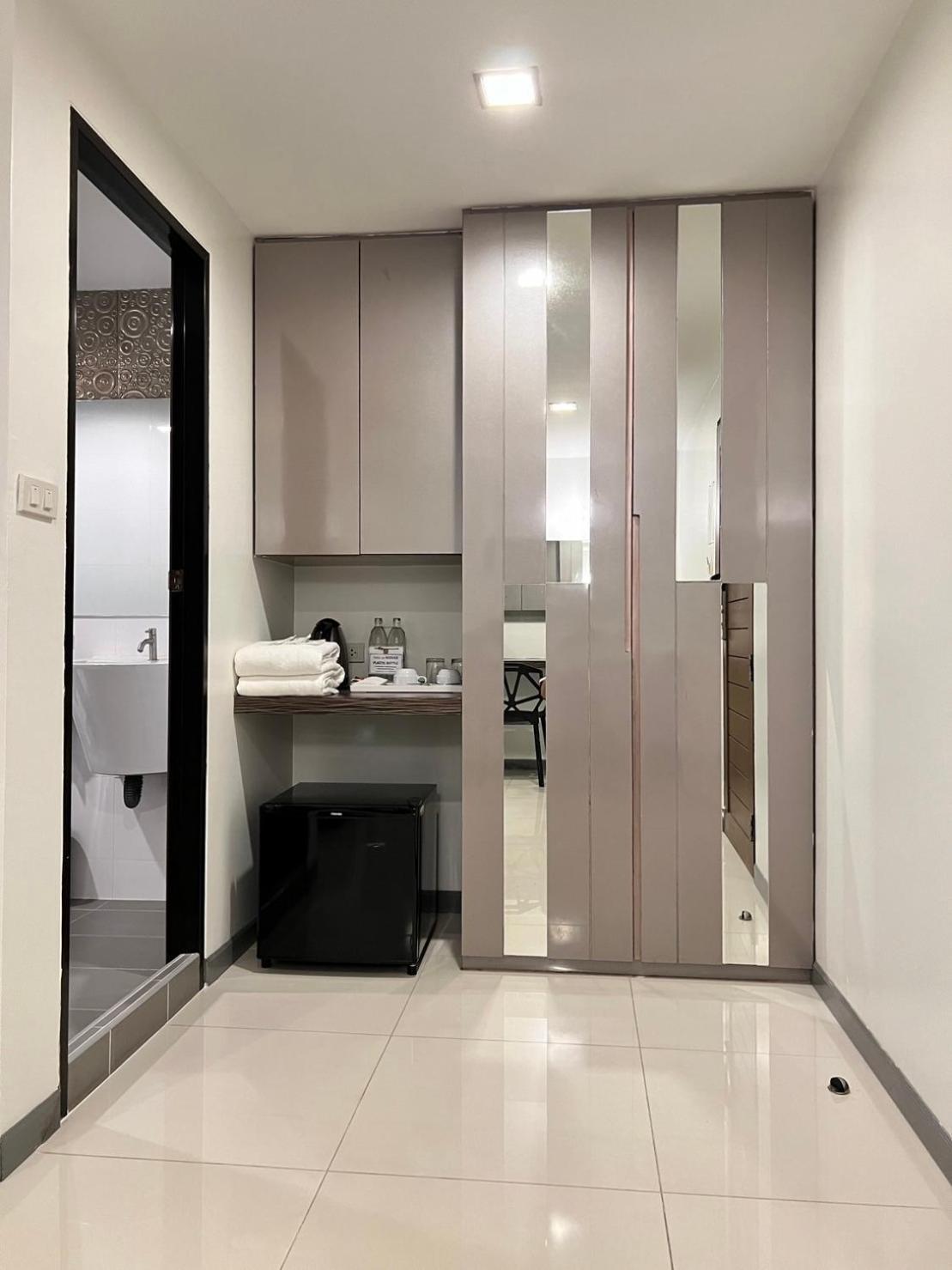 Cubic Pratunam Bangkok Esterno foto